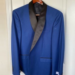 ryan seacrest distinction blazer